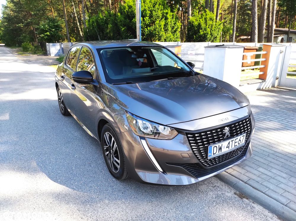 Peugeot 208 - 16