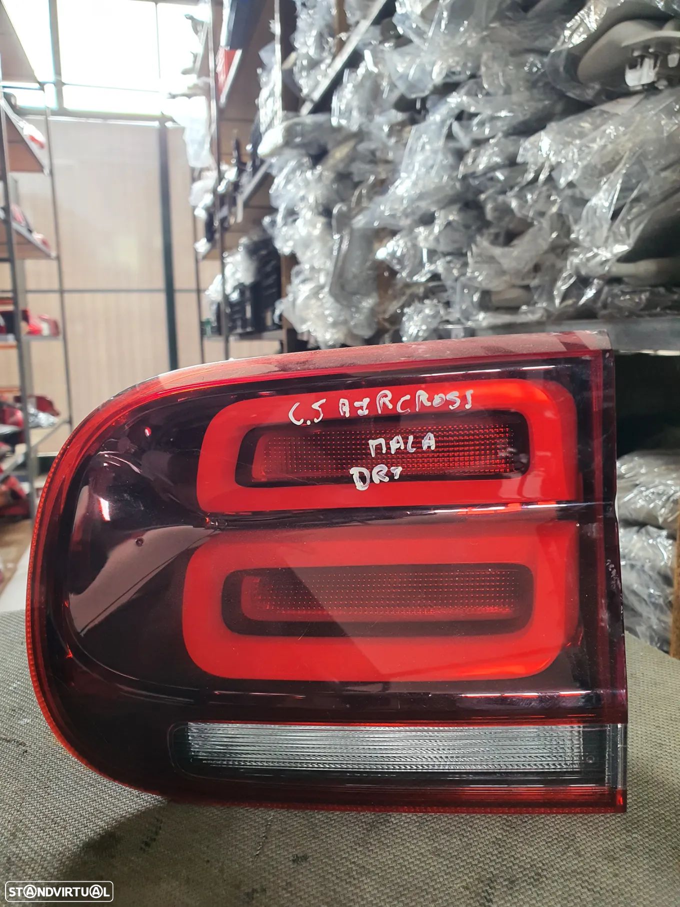 FAROLIM DIREITO MALA CITROEN C5 AIRCROSS/ 9816931980 - 1