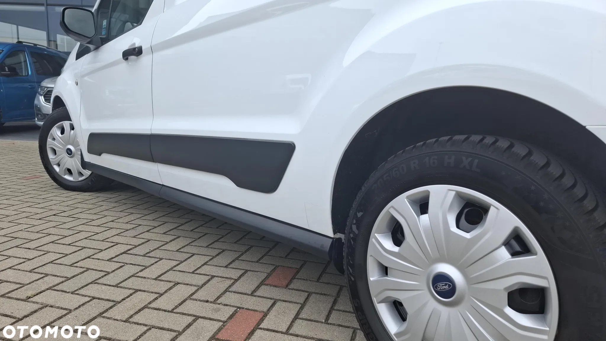 Ford CONNECT - 14