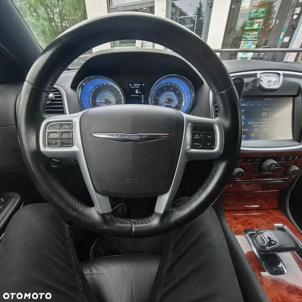Chrysler 300C - 7