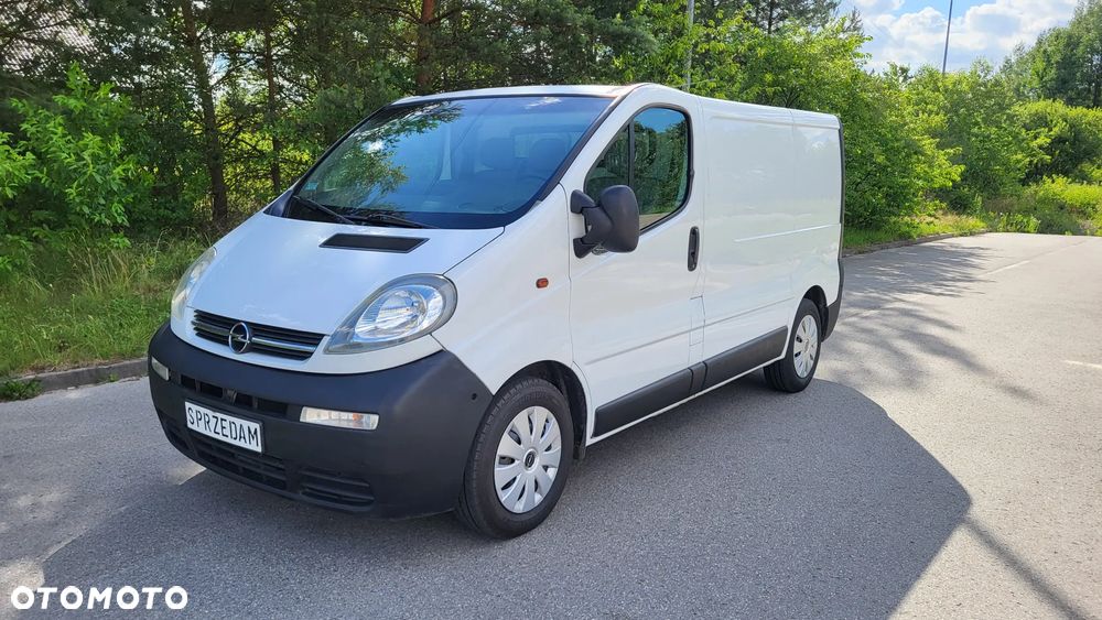 Opel Vivaro - 1