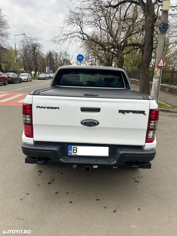 Ford Raptor - 11