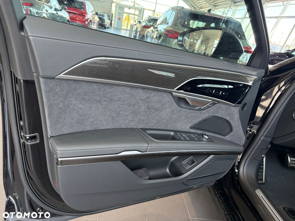 Audi A8 - 13