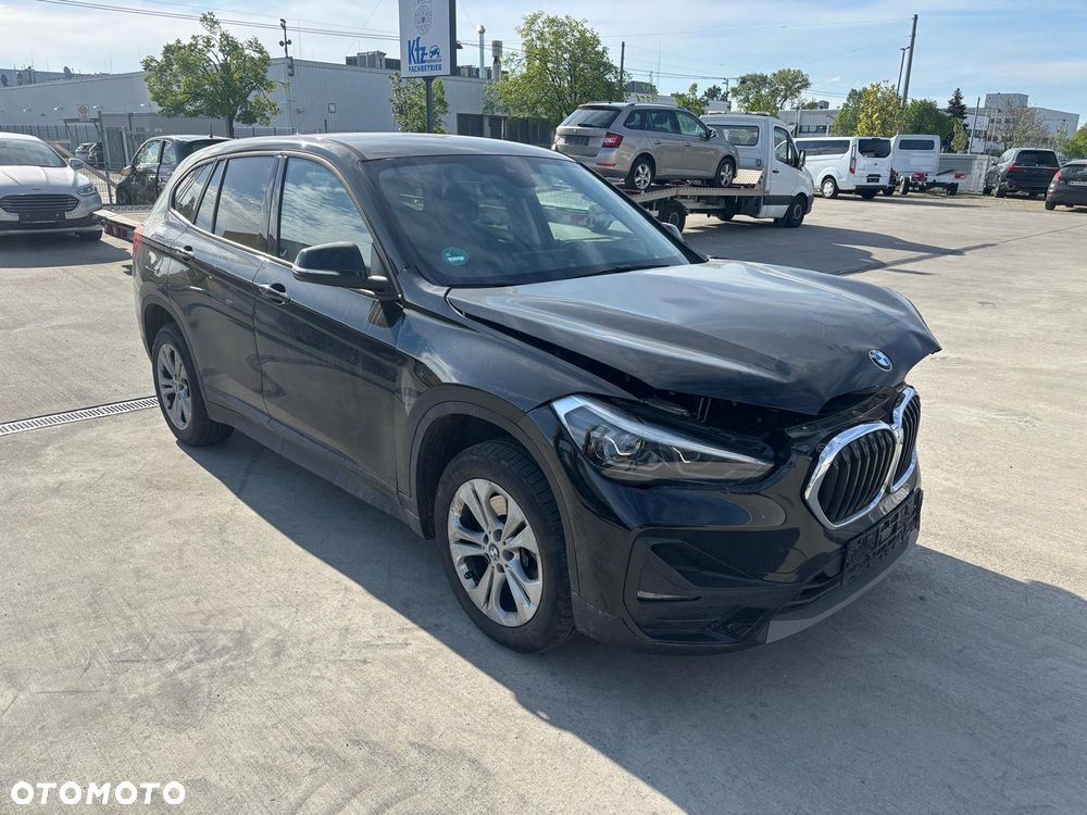 BMW X1 xDrive25e Advantage - 1
