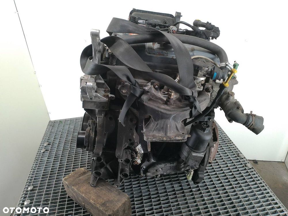 SILNIK CITROEN C3 I KFV 1.4 i 8V - 10