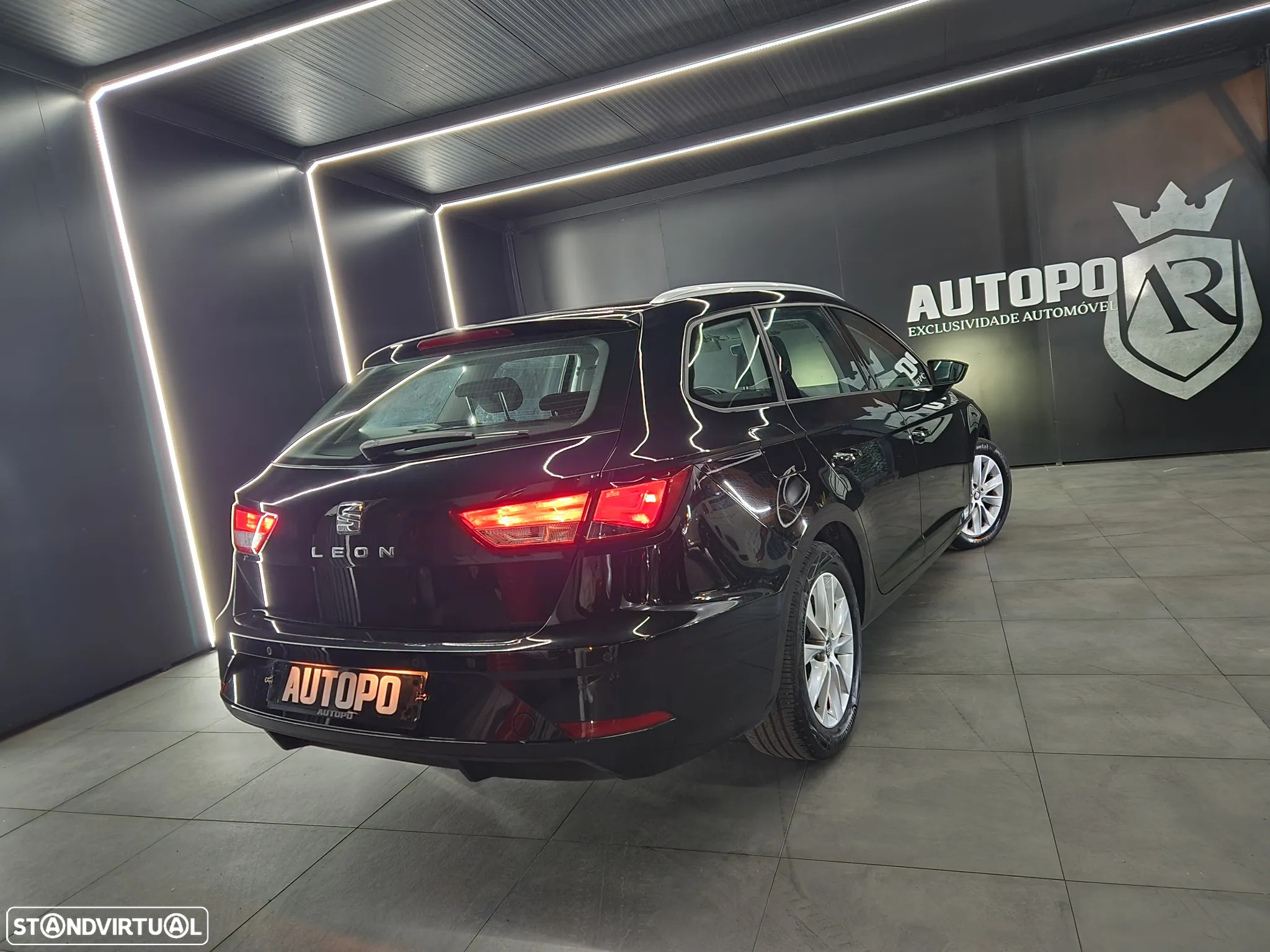 SEAT Leon ST 1.6 TDI Style S/S - 14