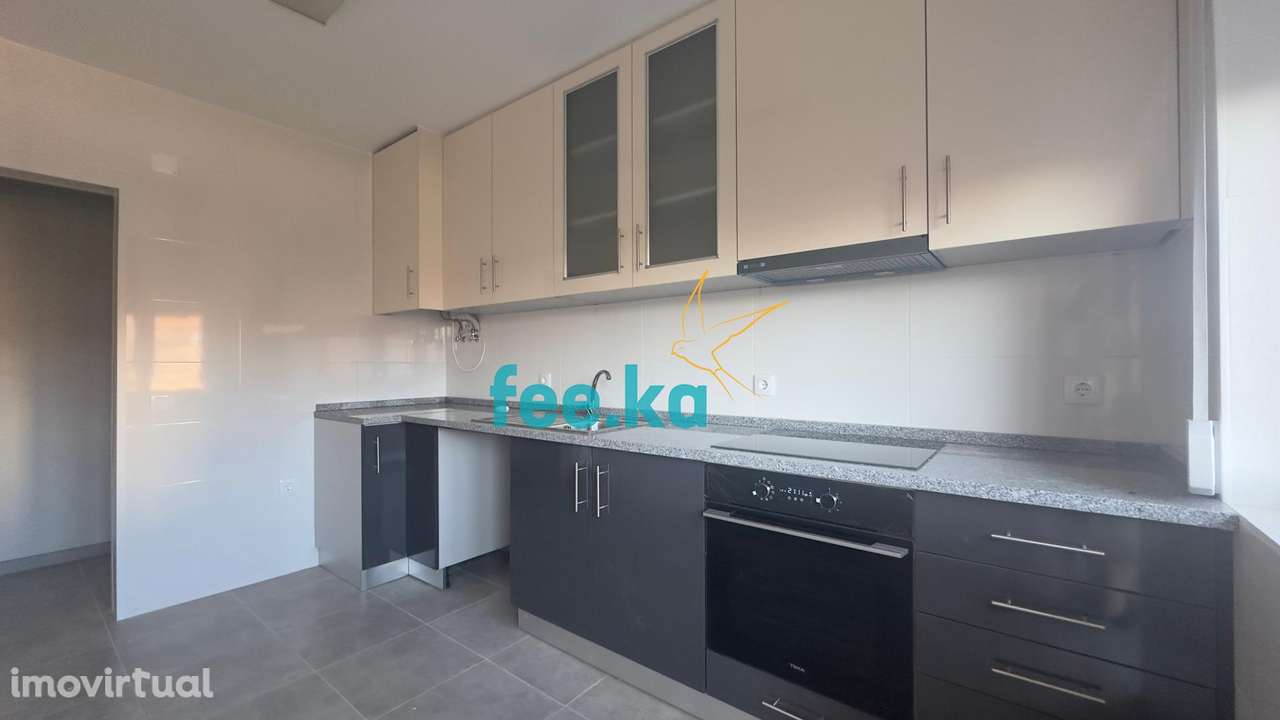 Apartamento T2 Renovado - Grande imagem: 3/25