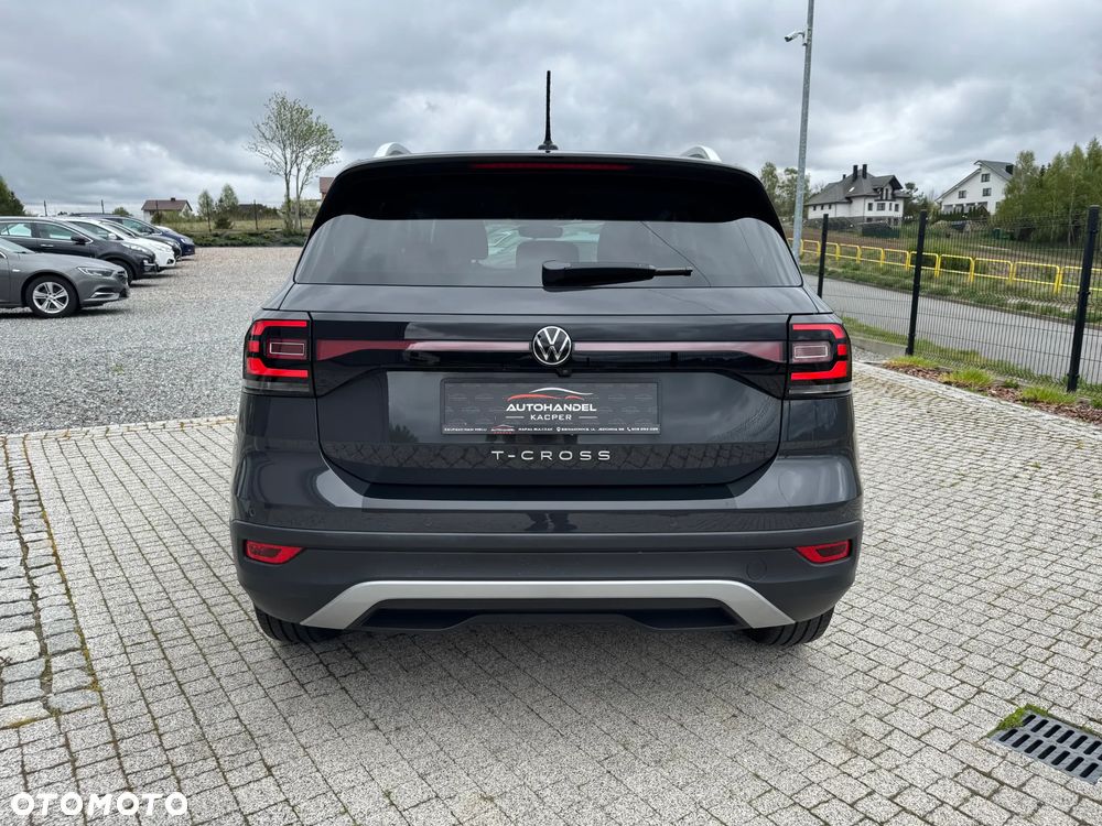 Volkswagen T-Cross - 8