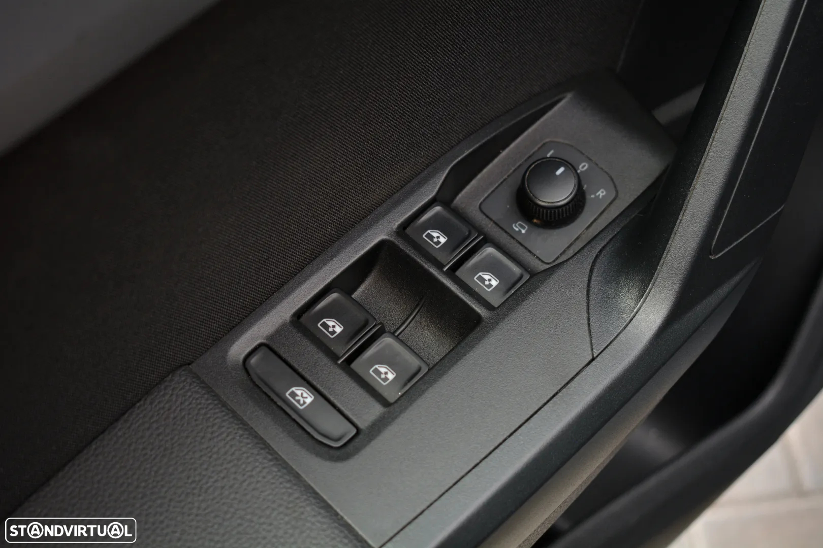 SEAT Ibiza 1.0 TSI FR DSG - 16