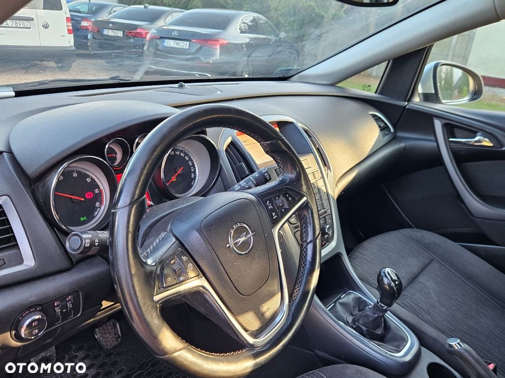 Opel Astra 1.6 CDTI Enjoy - 25