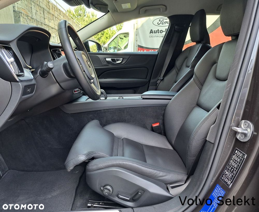 Volvo V60 - 17