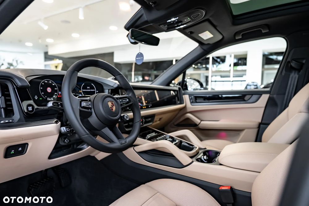 Porsche Cayenne Black Edition - 22