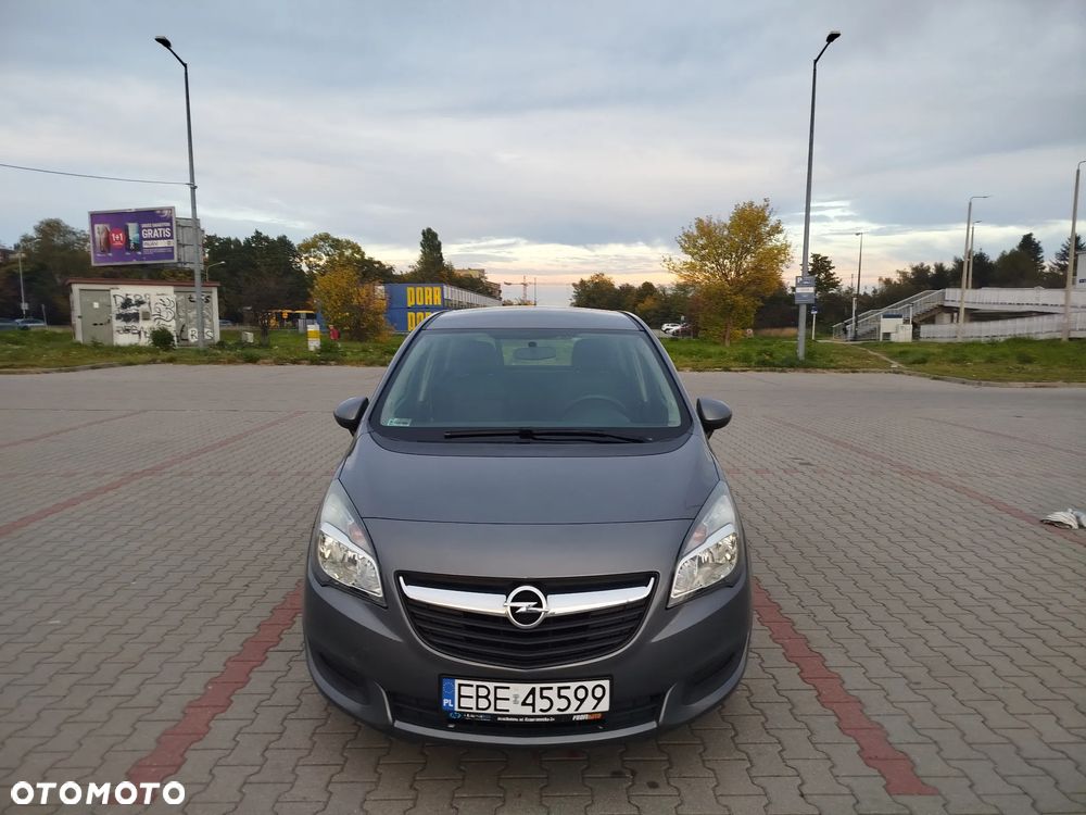 Opel Meriva - 11
