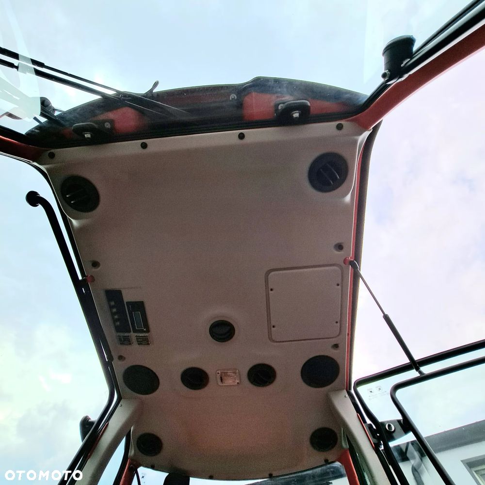 ANTONIO CARRARO TRX 5800 YANMAR 51,5KM Obracany kokpit i fotel 4 cylindry 2091cm3 - 7