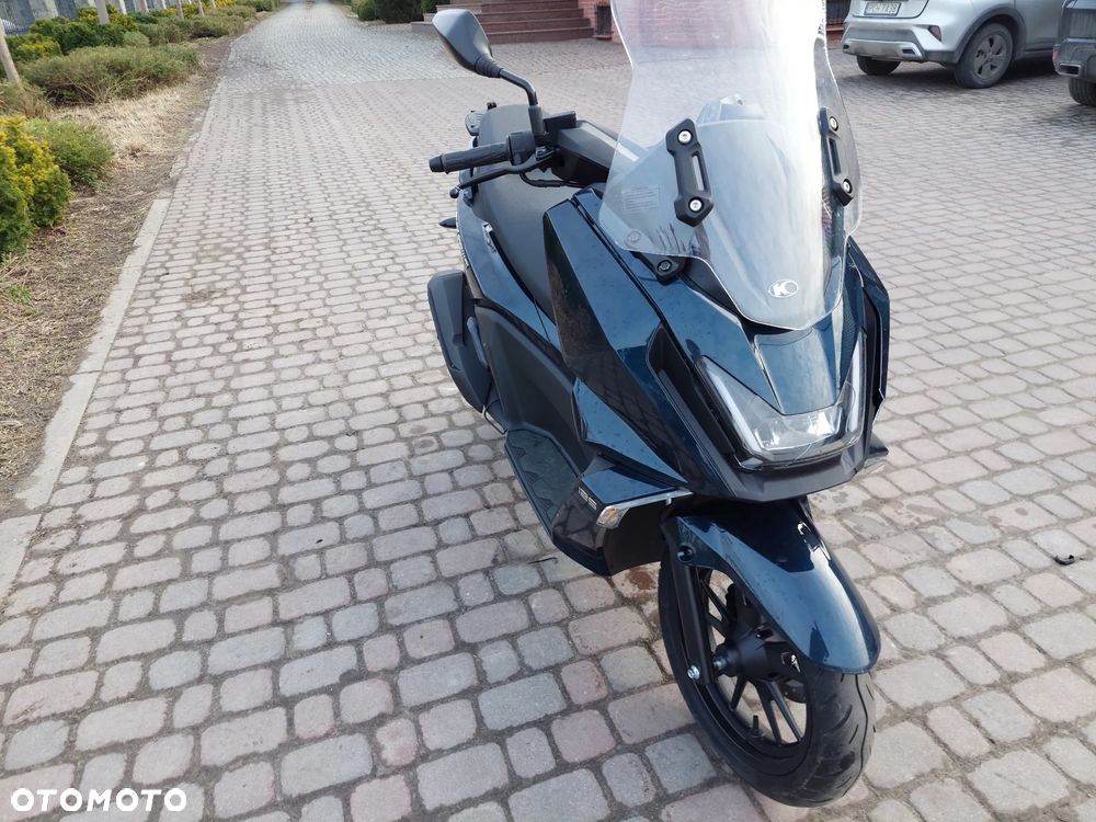 Kymco Skytown - 9