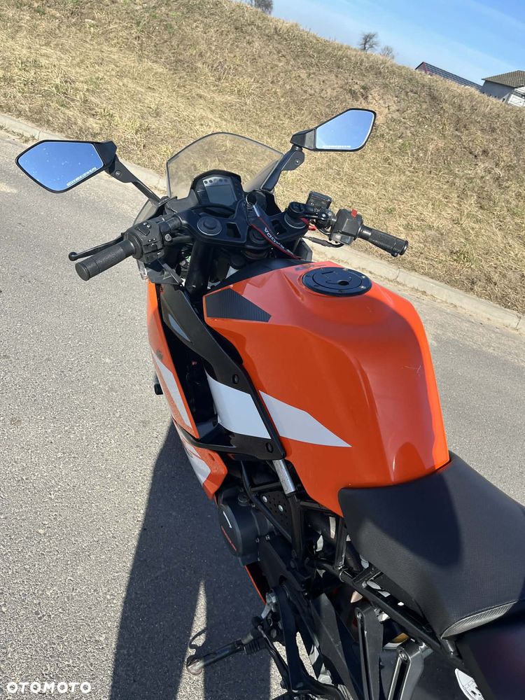 KTM RC 125 - 10