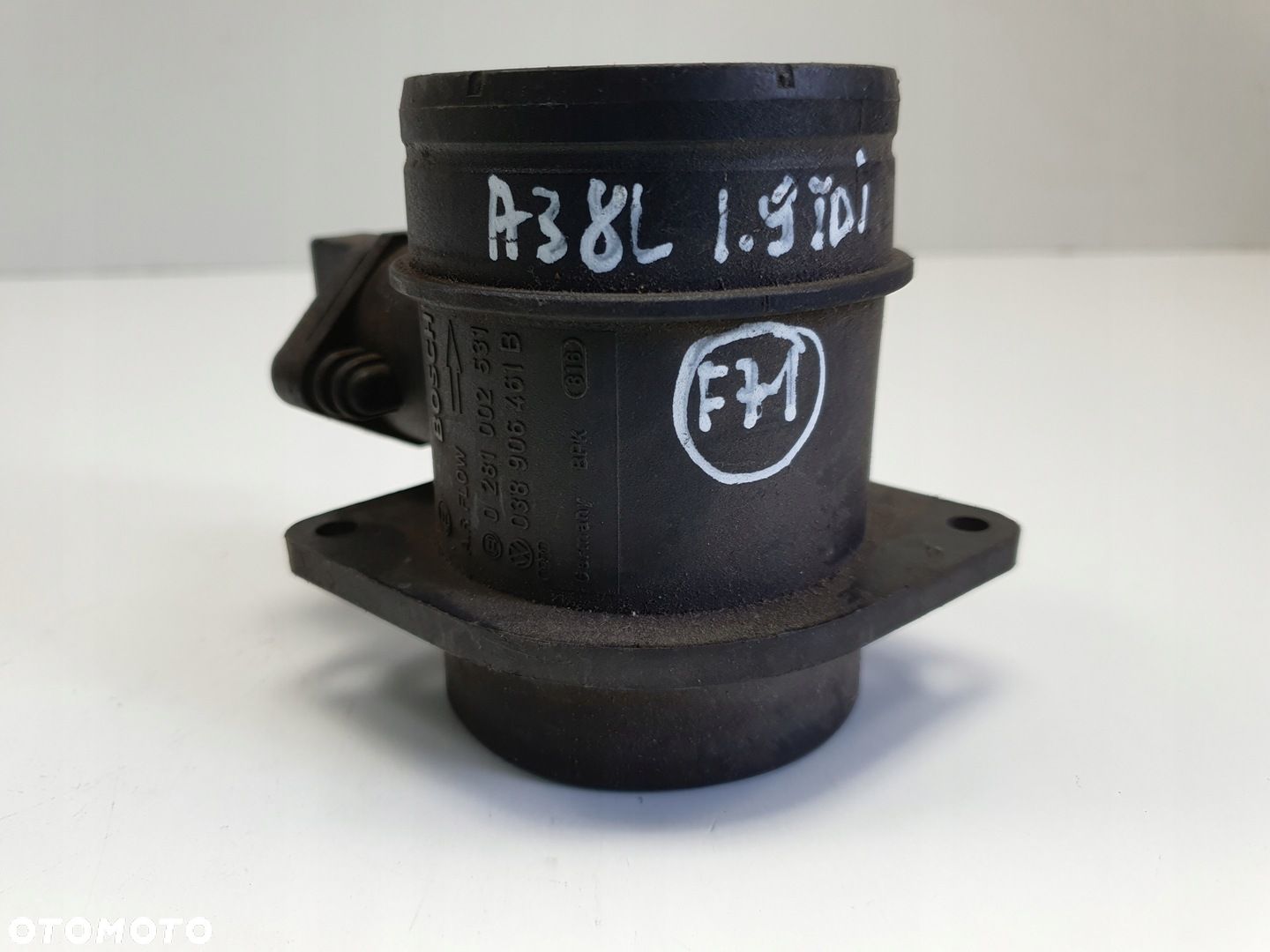 Audi A3 8L 1.9 TDI PRZEPŁYWOMIERZ POWIETRZA 0281002531 038906461B - 1