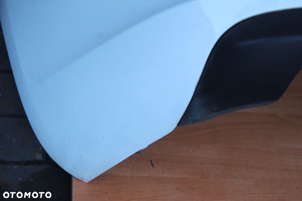 ZDERZAK TYŁ TYLNY OPEL ASTRA J SEDAN Z40R KOMPLETNY - 31