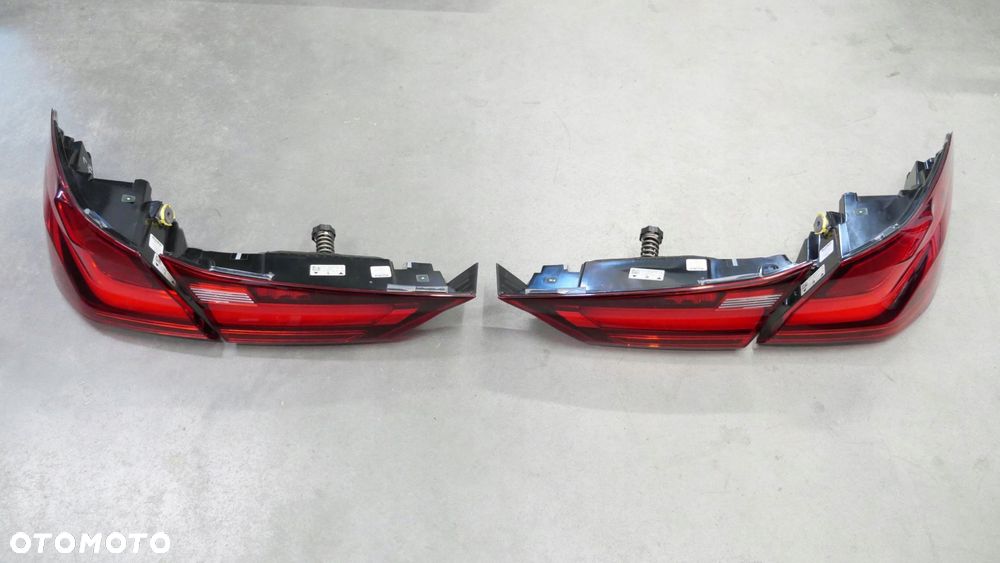 bmw f40 lampy tylne lewy prawy tył w błotnik w klapę komplet - 1