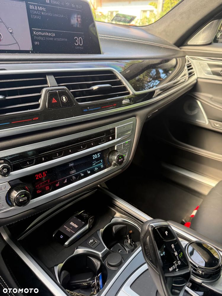 BMW Seria 7 750d xDrive - 9