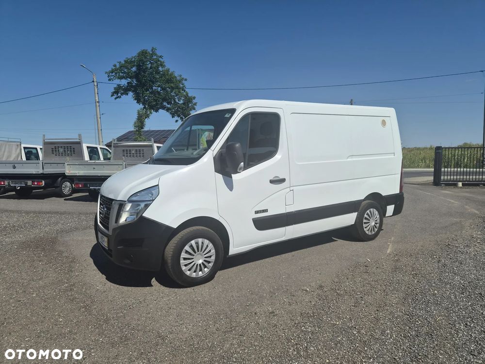 Nissan Nv 400 master zabudową warsztatową klima