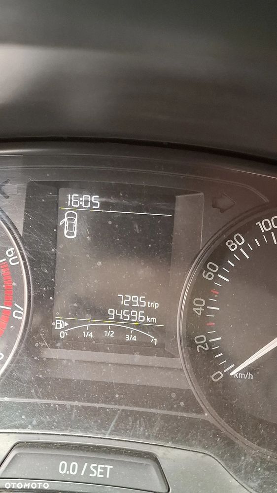Skoda Fabia 1.0 TSI Active - 3