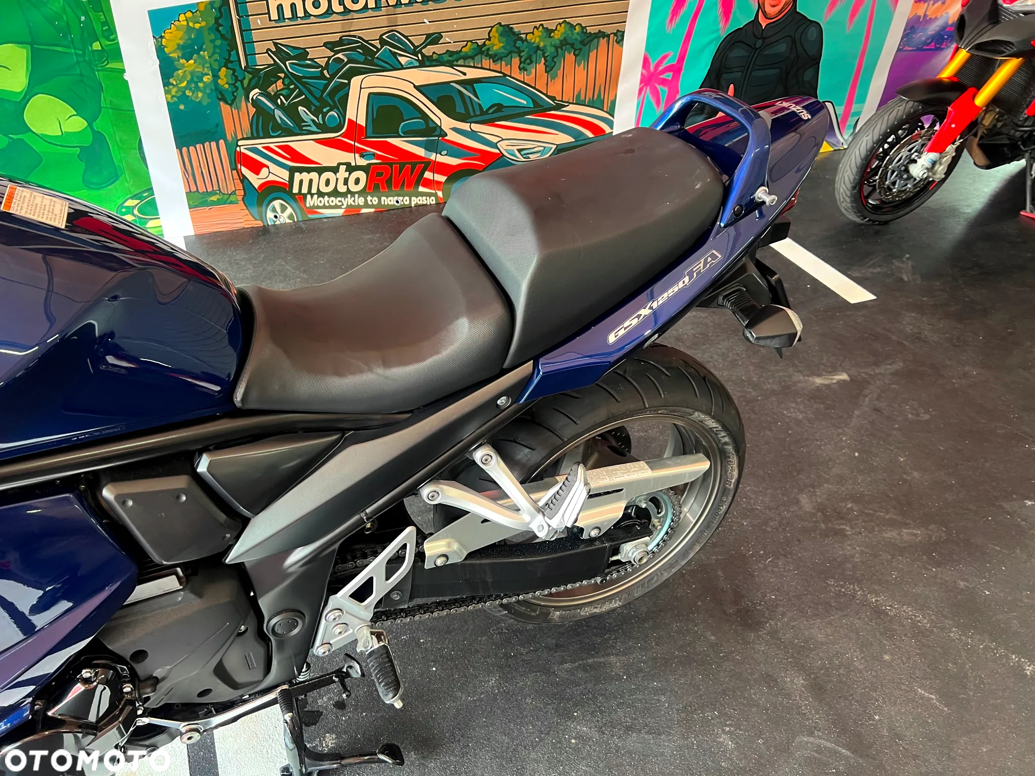 Suzuki Bandit - 16