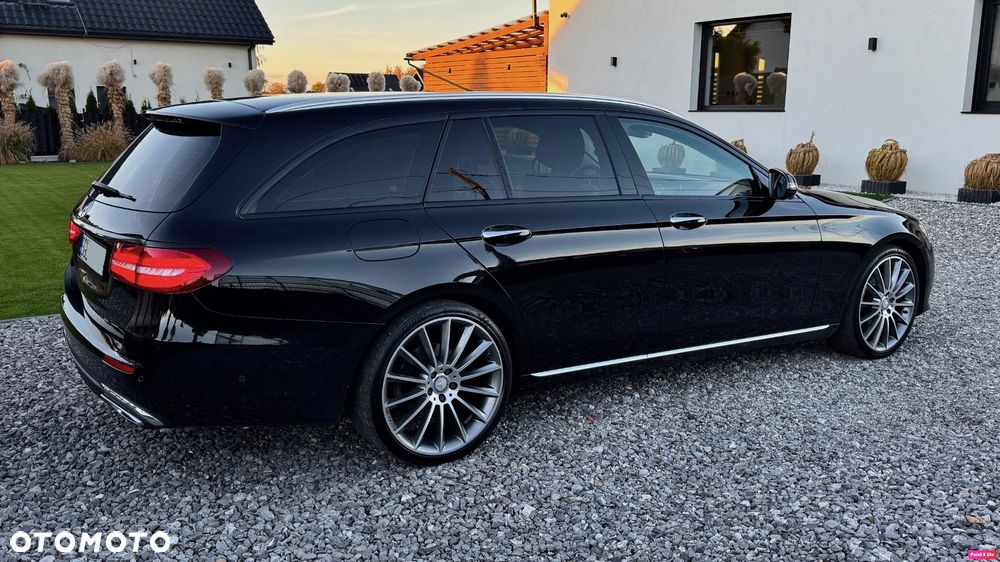 Mercedes-Benz Klasa E 220 d T 9G-TRONIC Avantgarde - 4