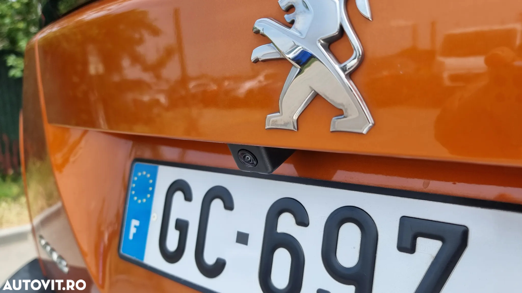 Peugeot 2008 PureTech 130 EAT8 Allure - 11