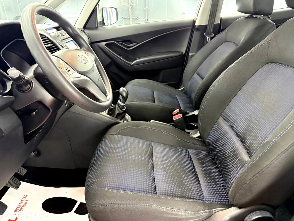 Hyundai ix20 1.4 Comfort - 20