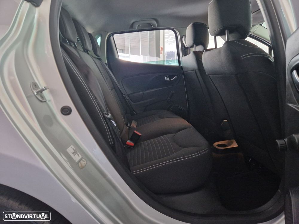 Renault Clio 0.9 TCe Limited - 13