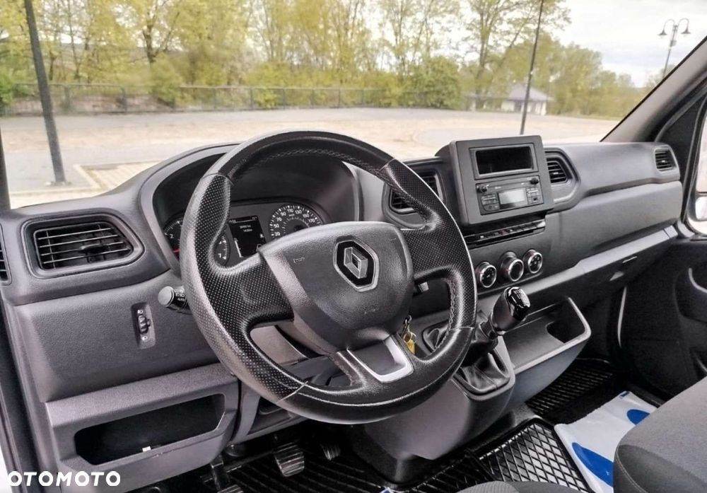 Renault Master - 15