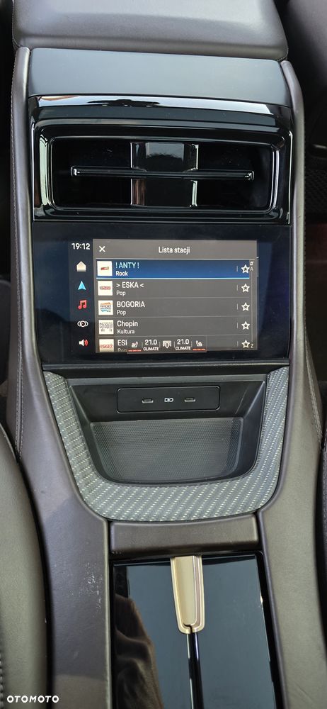 Porsche Panamera 4 E-Hybrid - 19