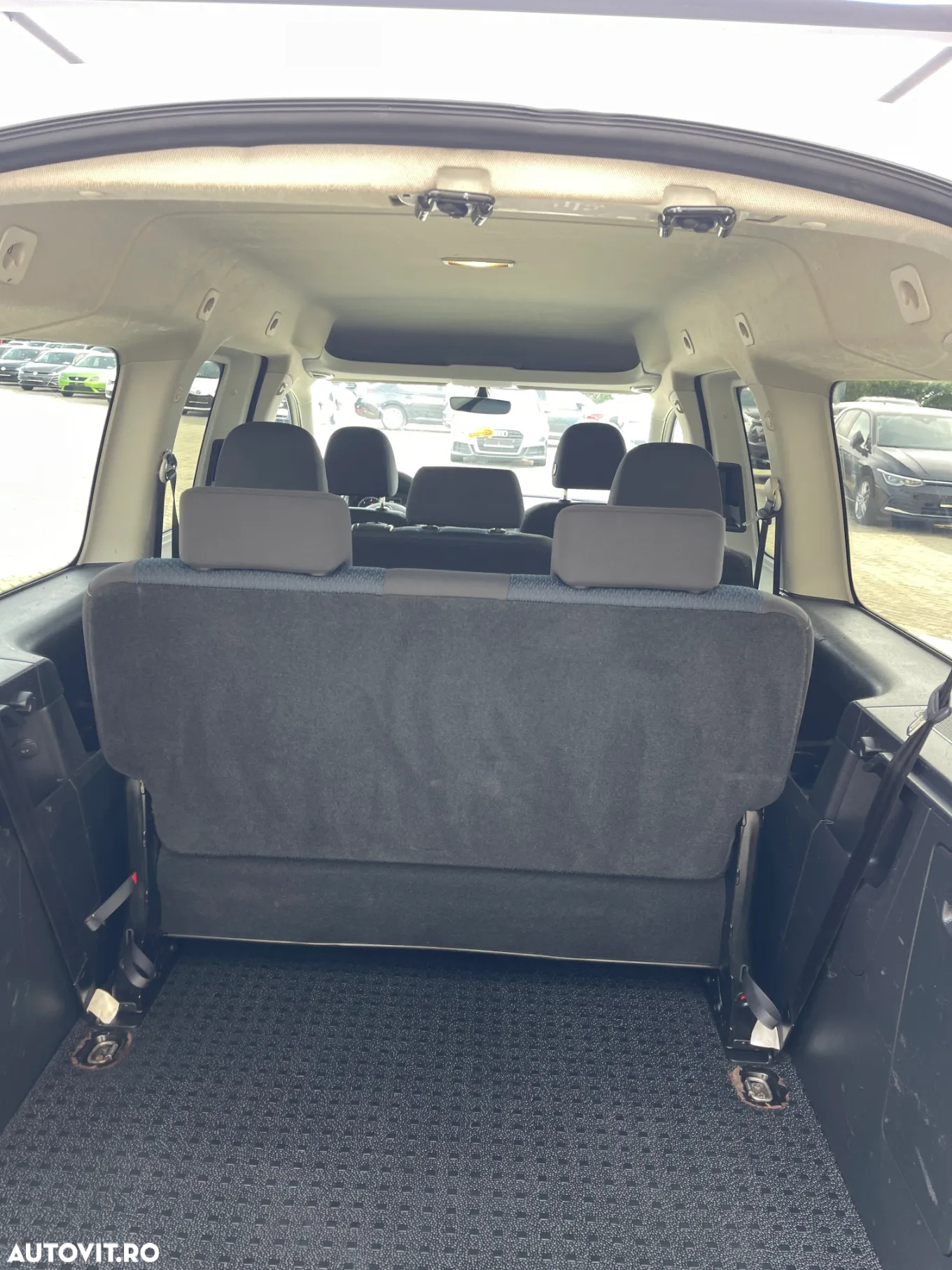 Volkswagen Caddy 2.0 TDI (7-Si.) Maxi Trendline - 27