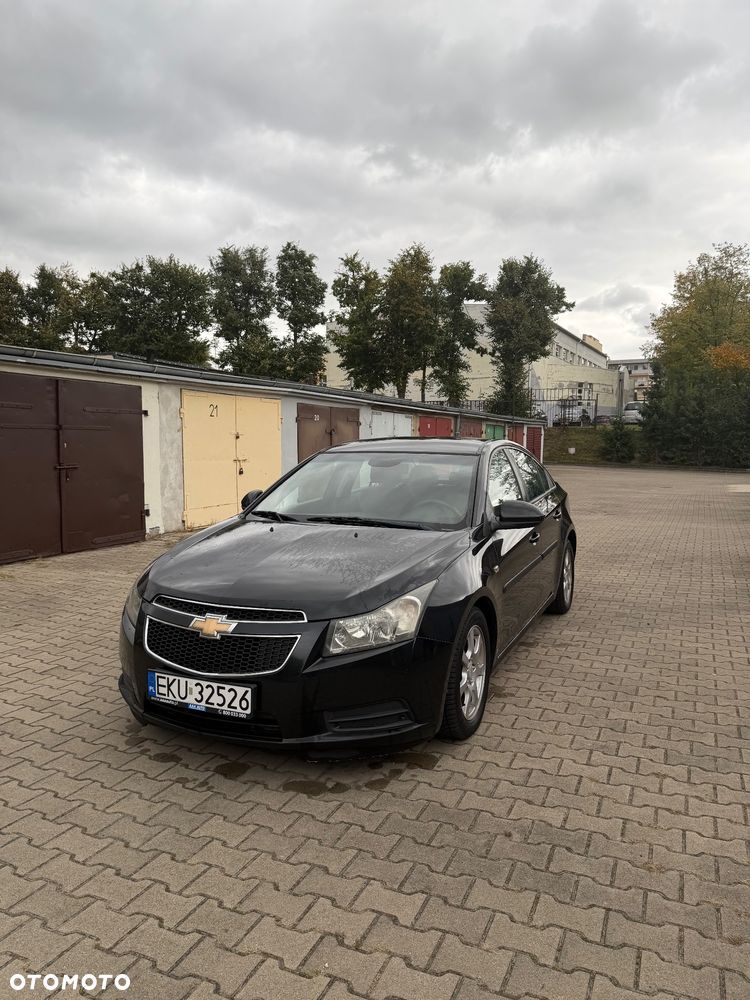 Chevrolet Cruze - 1
