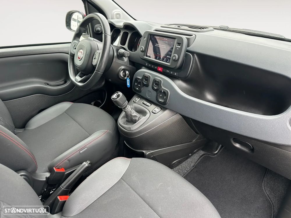 Fiat Panda 1.0 Hybrid (RED) - 14
