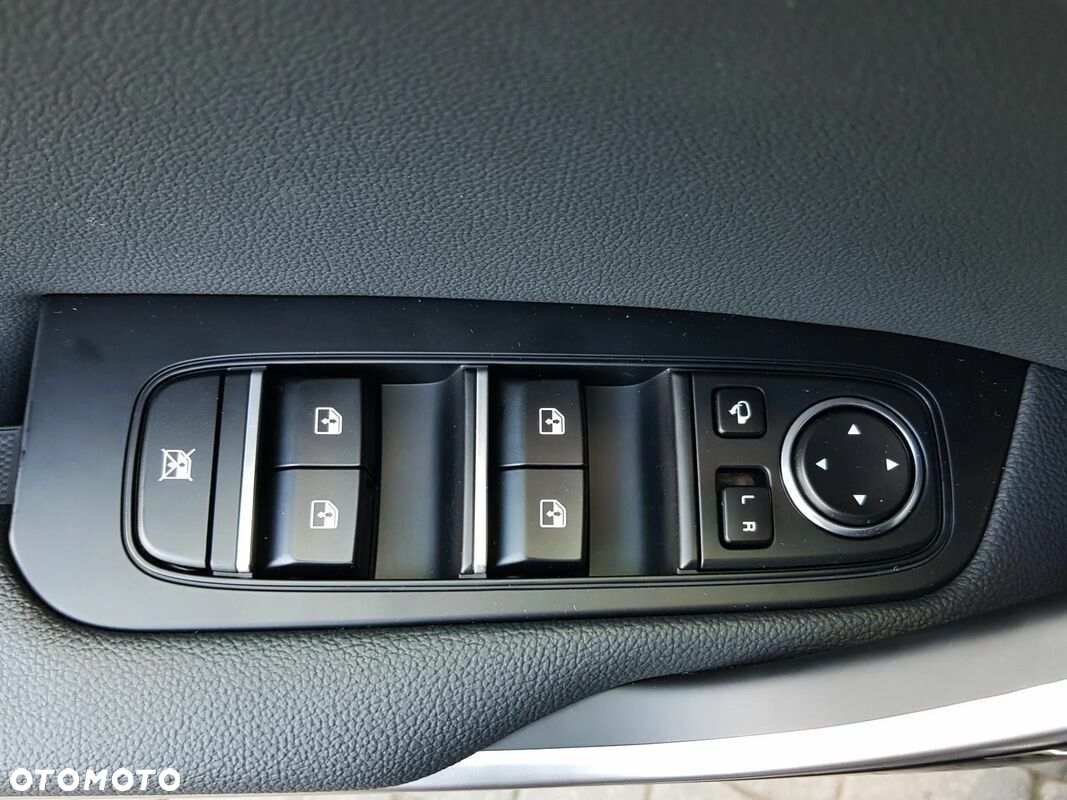 Kia XCeed 1.5 T-GDI Business Line DCT - 11