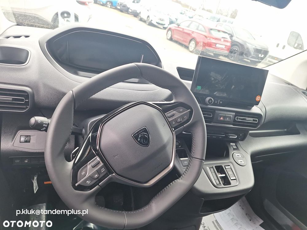 Peugeot Partner Van L2/XL - 12