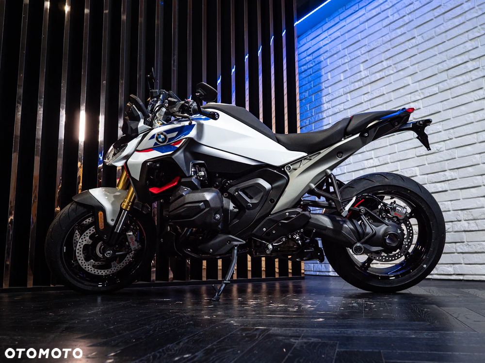BMW R - 2