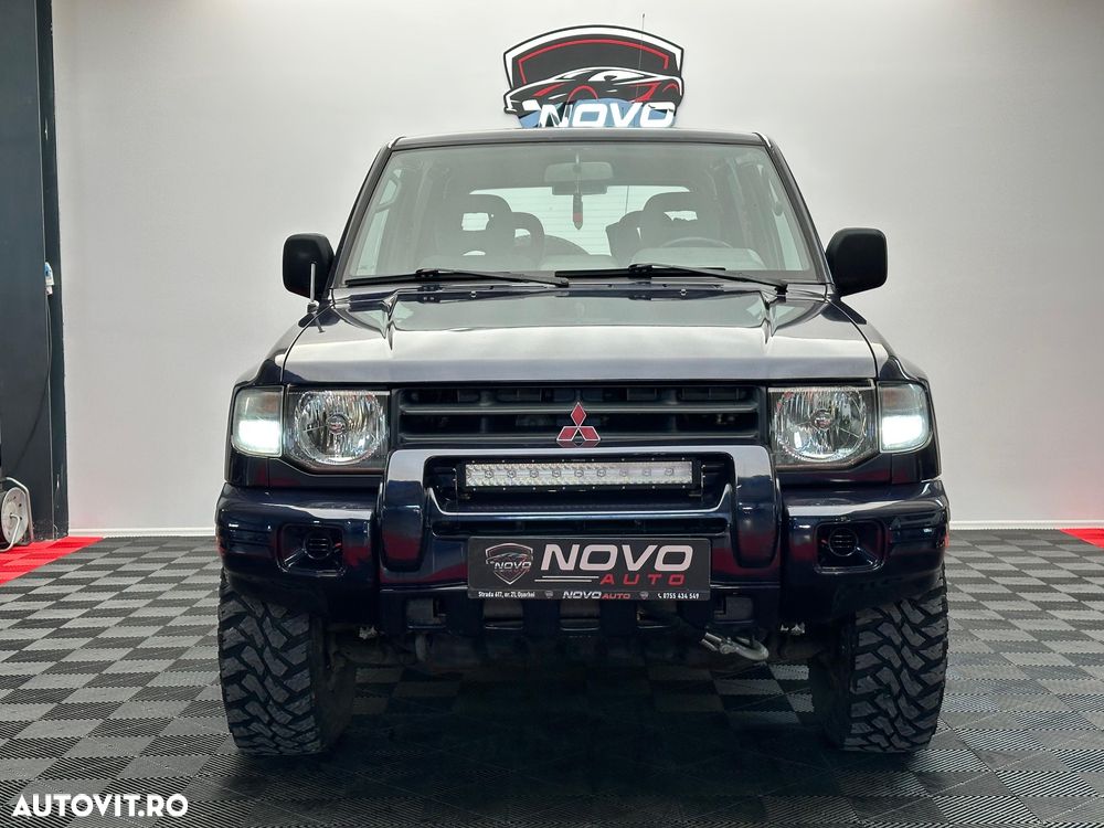 Mitsubishi Pajero Metal Top 2.5 TD GL - 26