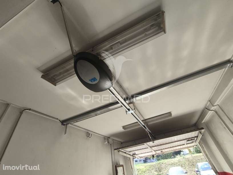 Garagem acesso rua - Grande imagem: 3/5