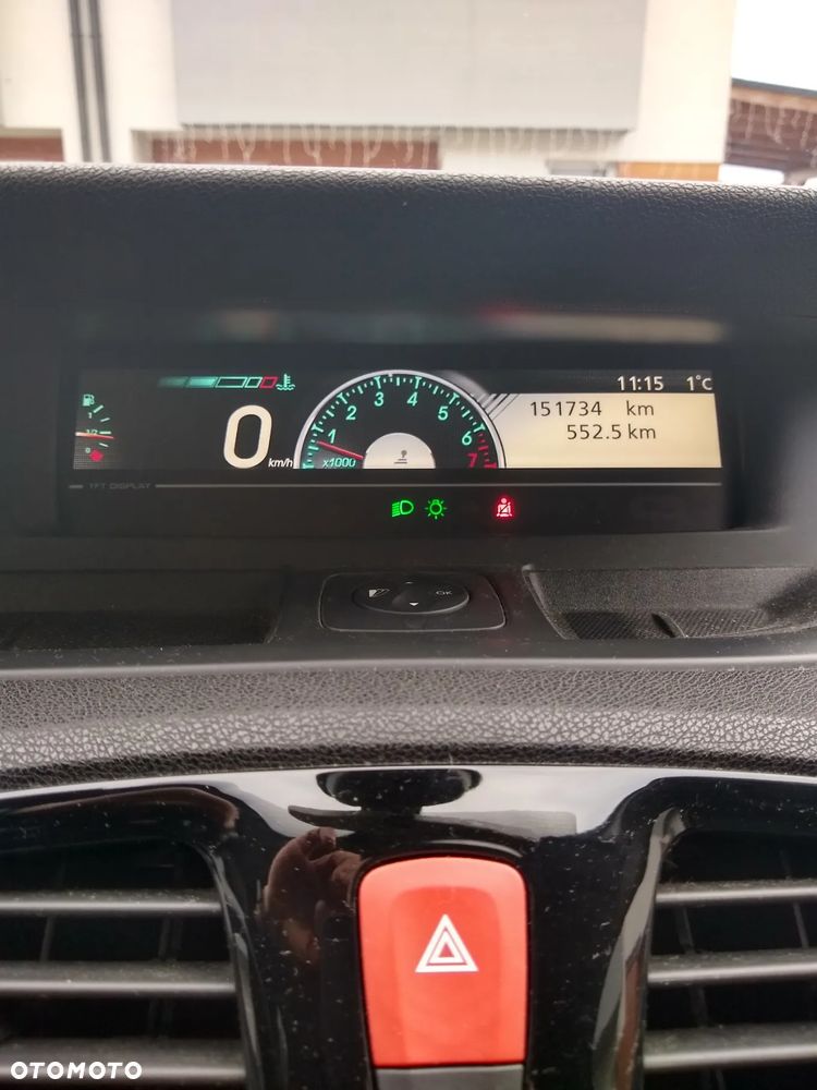 Renault Scenic 1.4 16V TCE Expression - 16