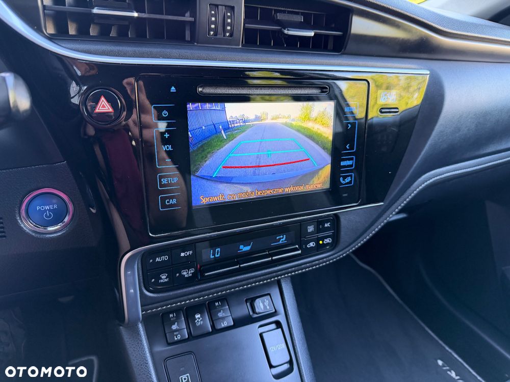 Toyota Auris - 28