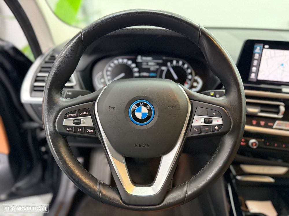 BMW X3 30 e xDrive Line Luxury - 11