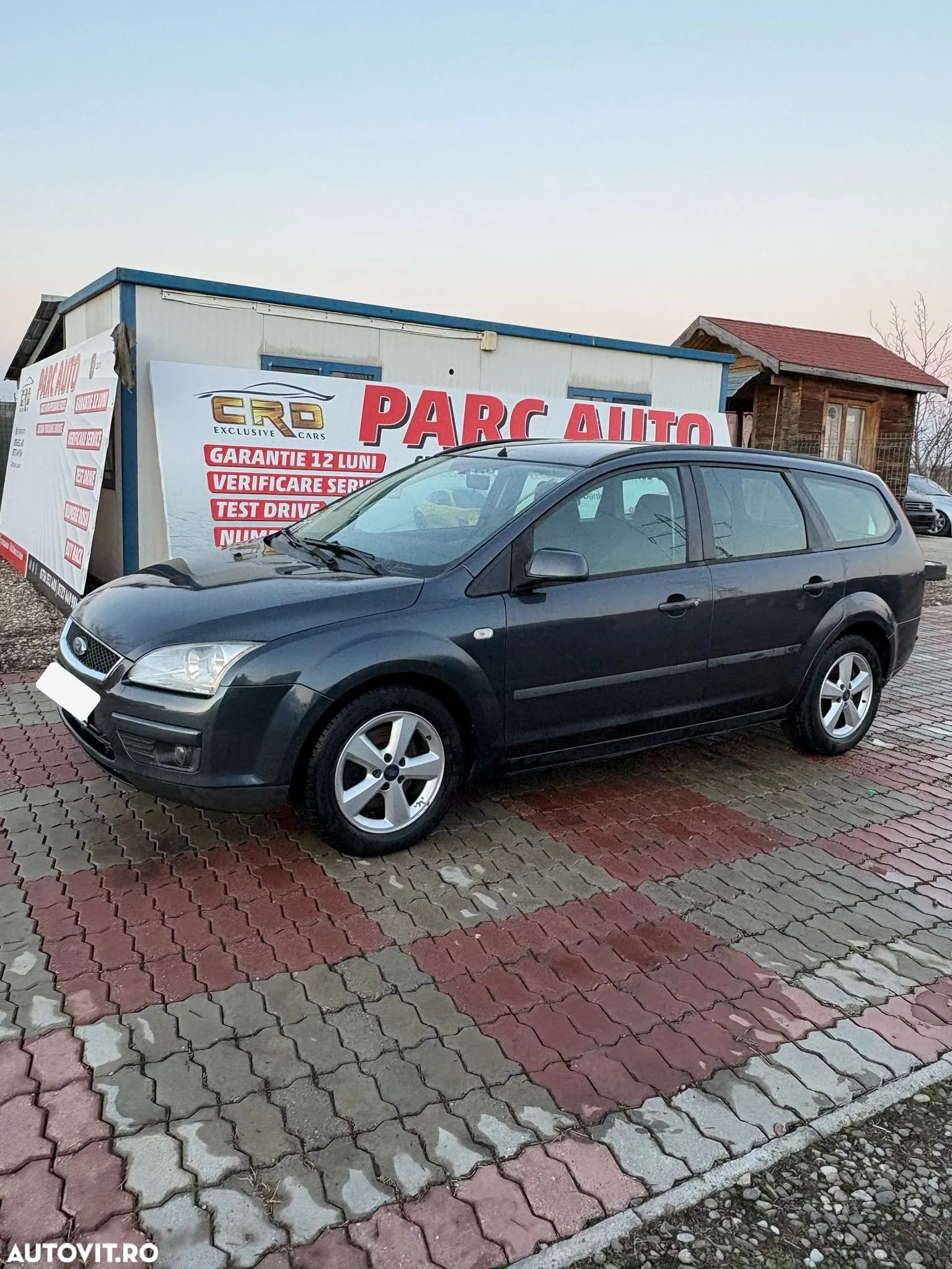 Ford Focus 1.8 TDCI Trend - 11