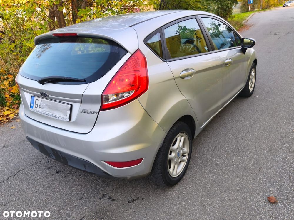 Ford Fiesta - 4