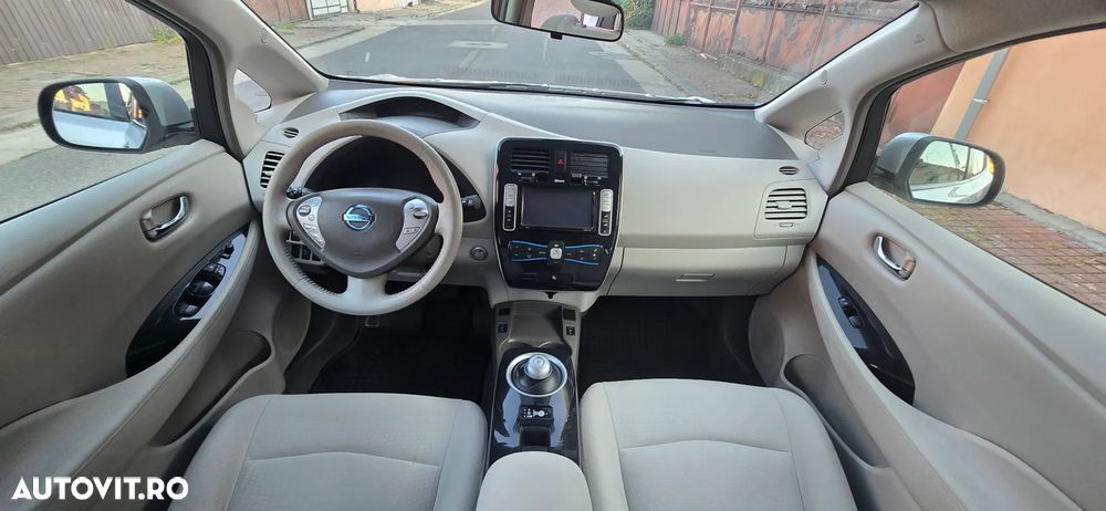 Nissan LEAF - 13