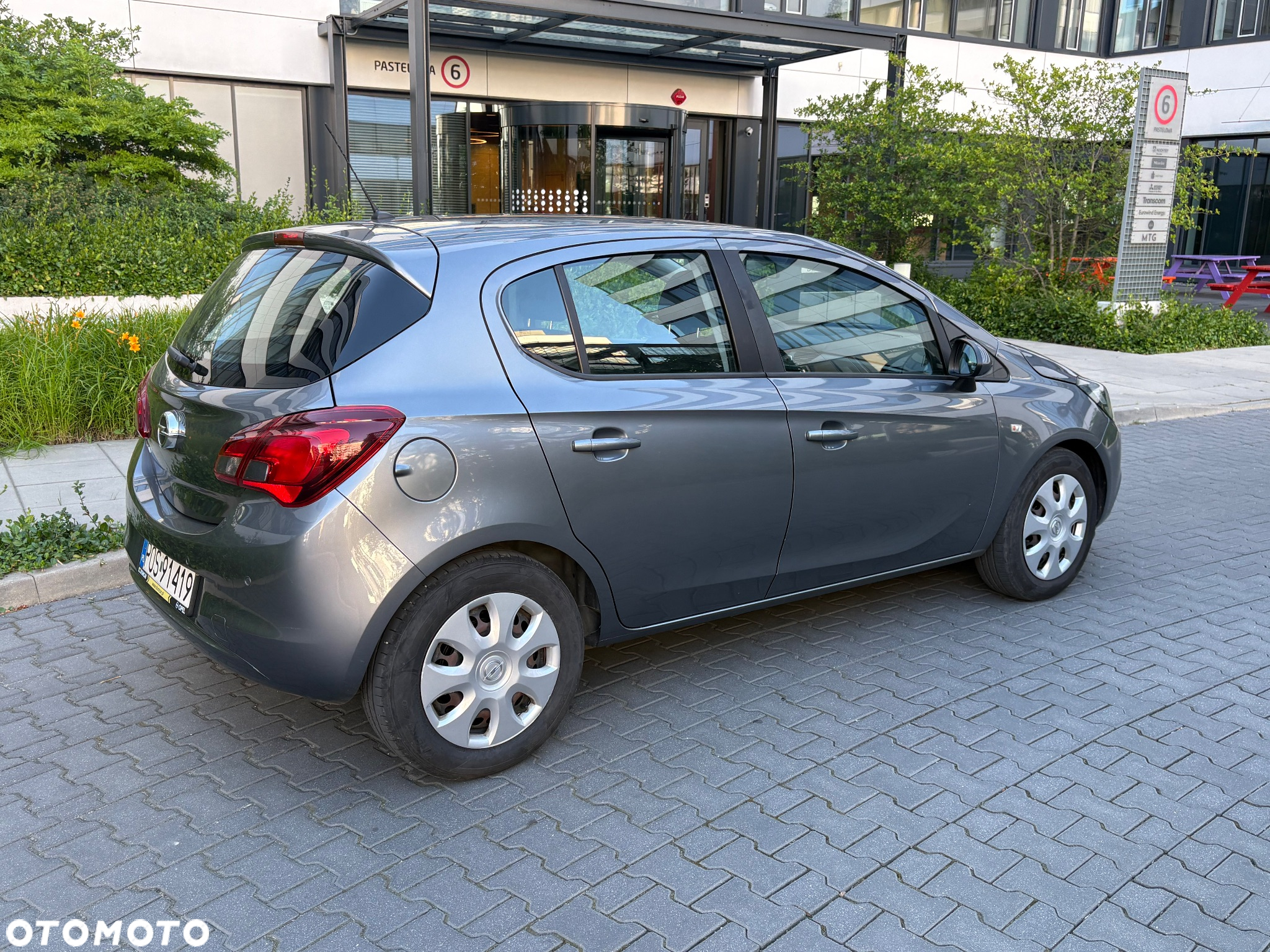 Opel Corsa 1.4 Enjoy - 3