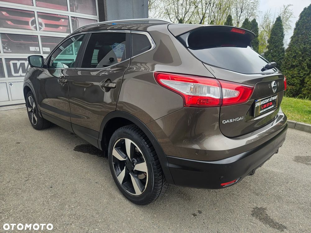 Nissan Qashqai 1.2 DIG-T Tekna EU6 - 10