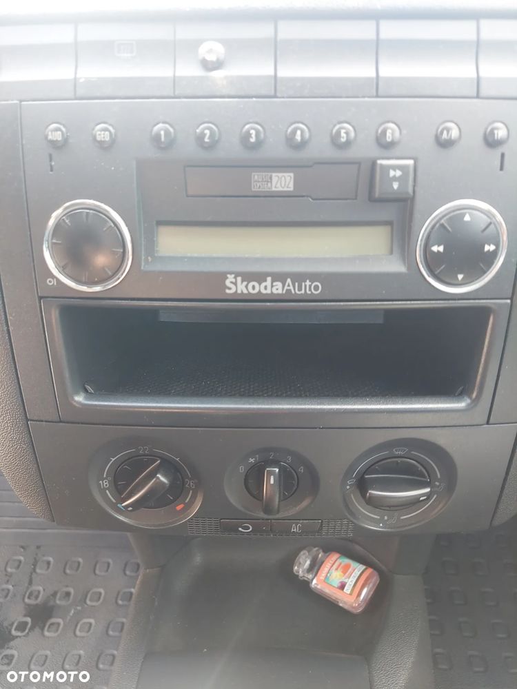 Skoda Fabia 1.2 12V Ambiente - 14